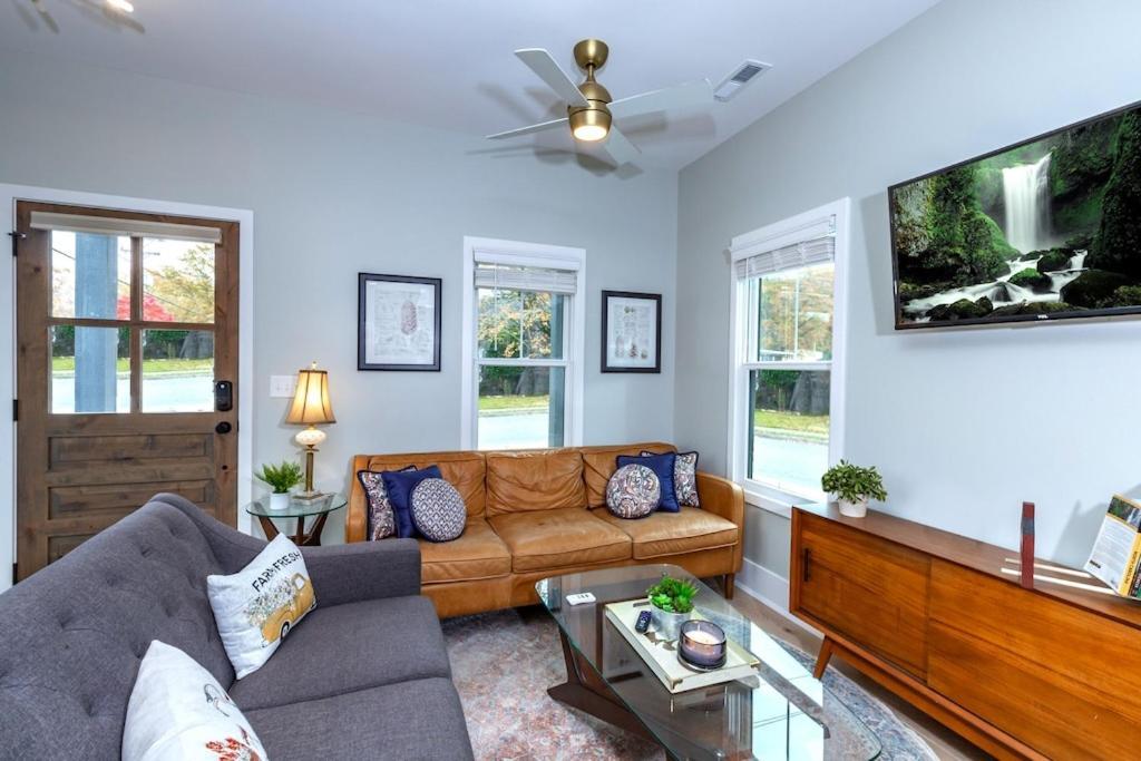 Heart Of Brevard Hideaway - Walk/Bike To Downtown! Exterior foto